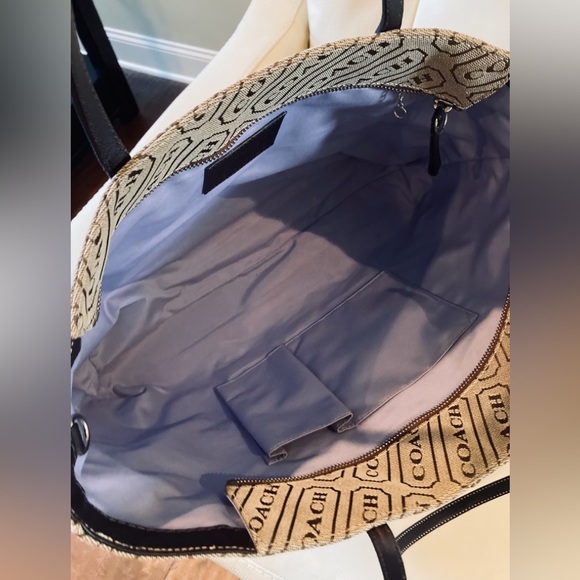 Coach Lozenge Khaki/Brown Large LogoTote NWOT - Picture 14 of 15